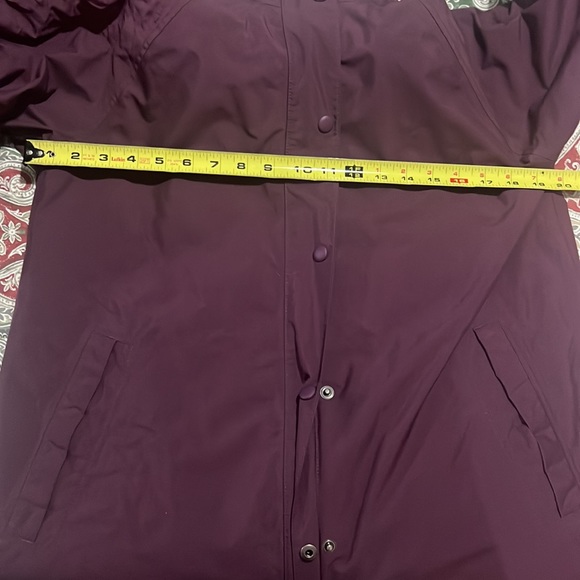 LL Bean rain jacket with detachable hood. - Picture 10 of 11